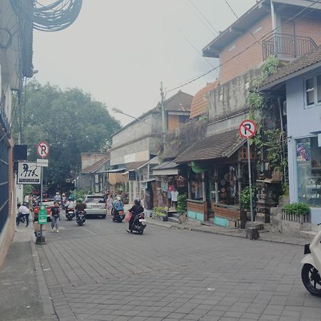 Sudana Homestay Ubud Extérieur photo